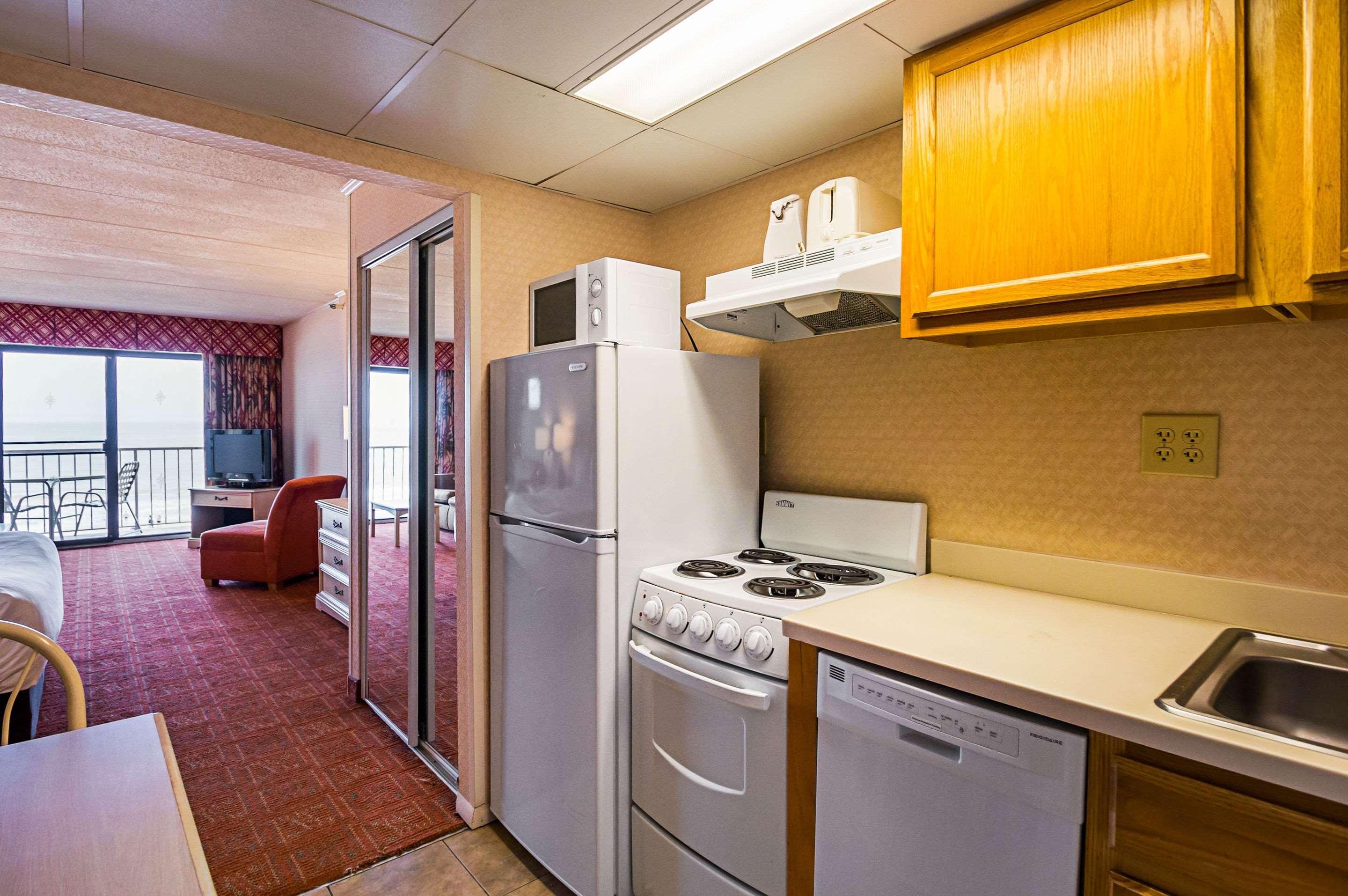 Quality Inn Oceanfront Ошен Сити Экстерьер фото