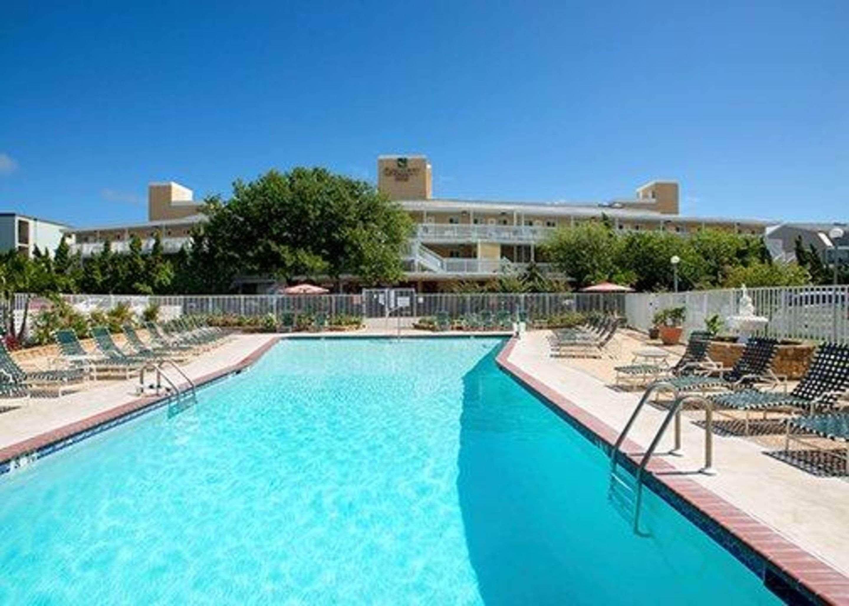 Quality Inn Oceanfront Ошен Сити Экстерьер фото