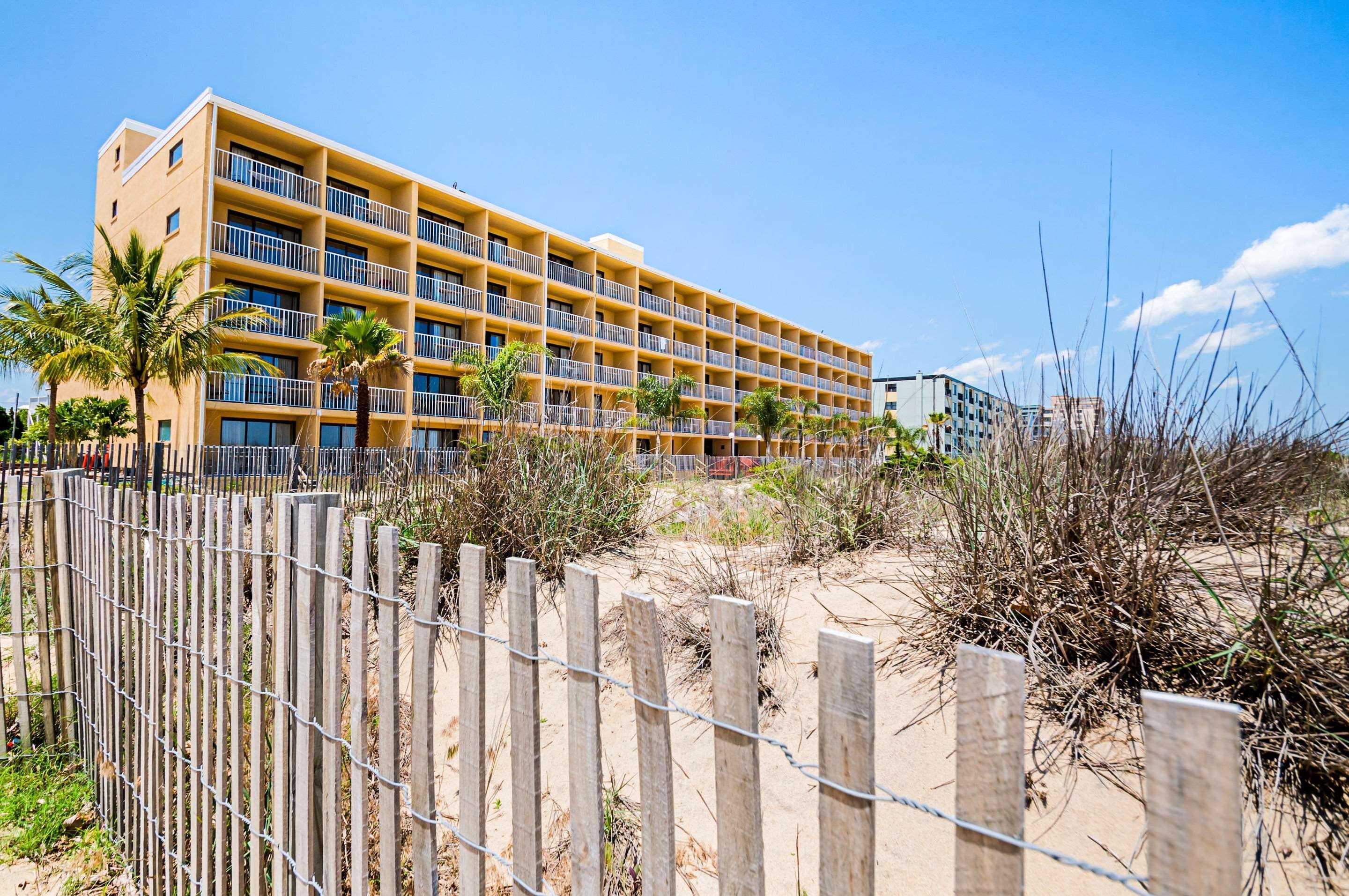 Quality Inn Oceanfront Ошен Сити Экстерьер фото