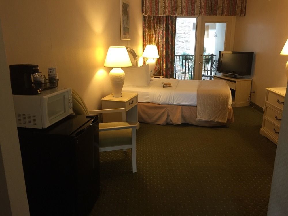 Quality Inn Oceanfront Ошен Сити Экстерьер фото