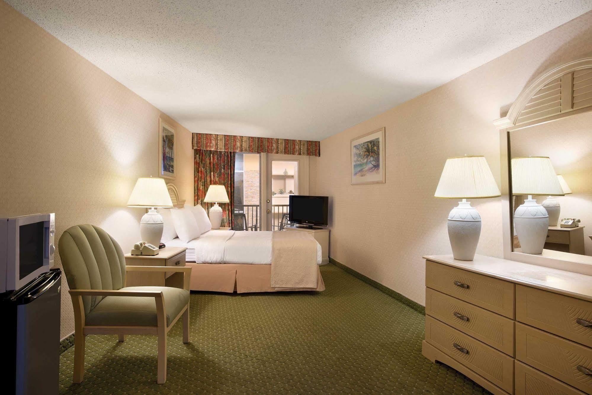 Quality Inn Oceanfront Ошен Сити Экстерьер фото